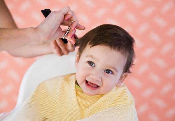 cắt tóc ngày nào tốt