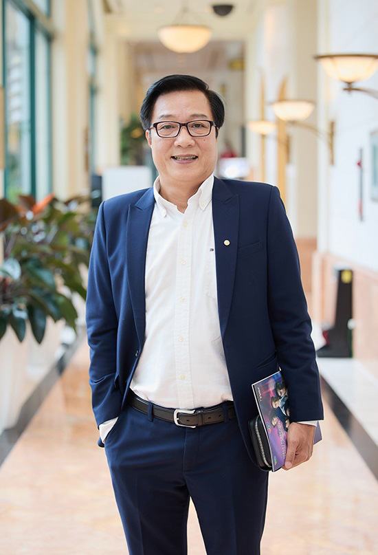 trong trinh la ai