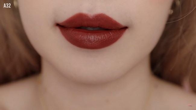 Black Rouge A32 là màu gì? Đánh giá son Black Rouge A32 Black Rouge A32 là màu gì?