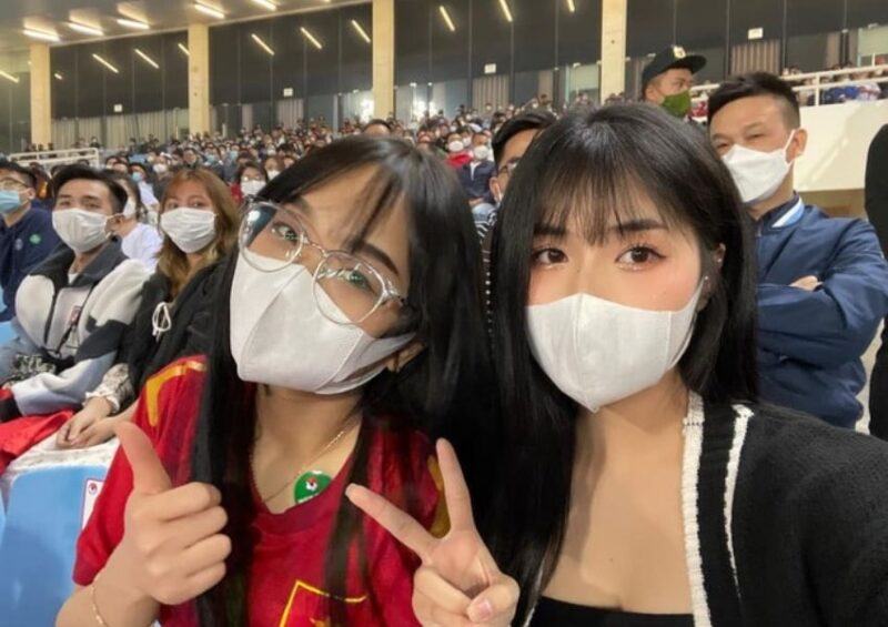 Gam Kami di xem bong da