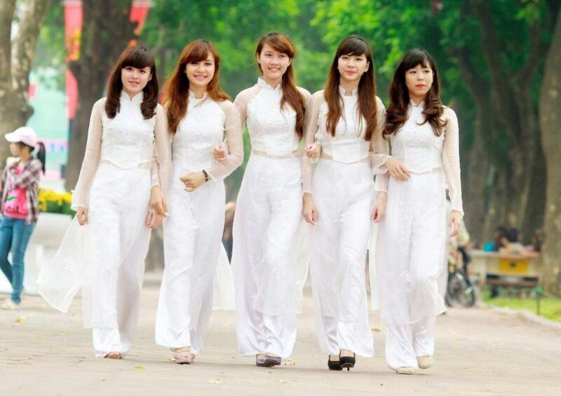 luu y khi chon giay de mang ao dai
