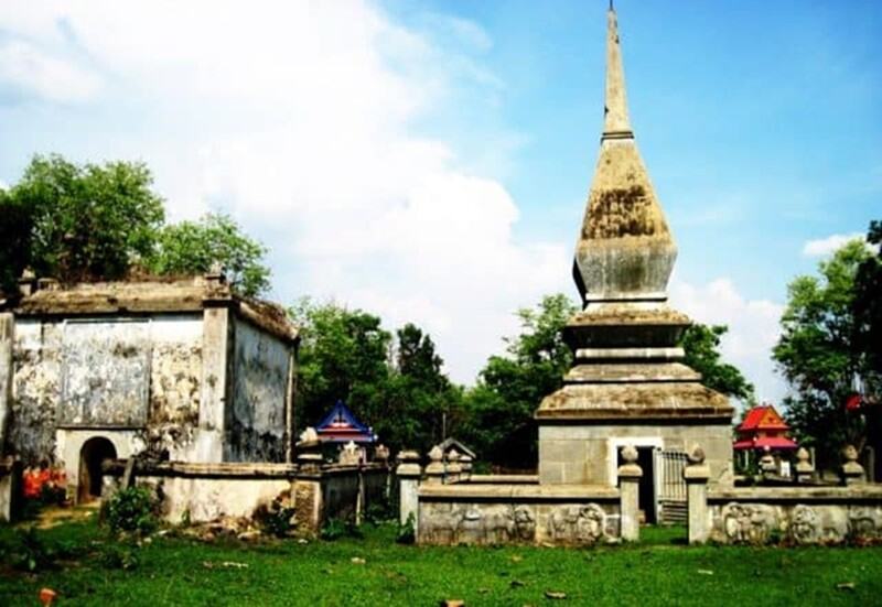 Mộ vua săn bắt voi