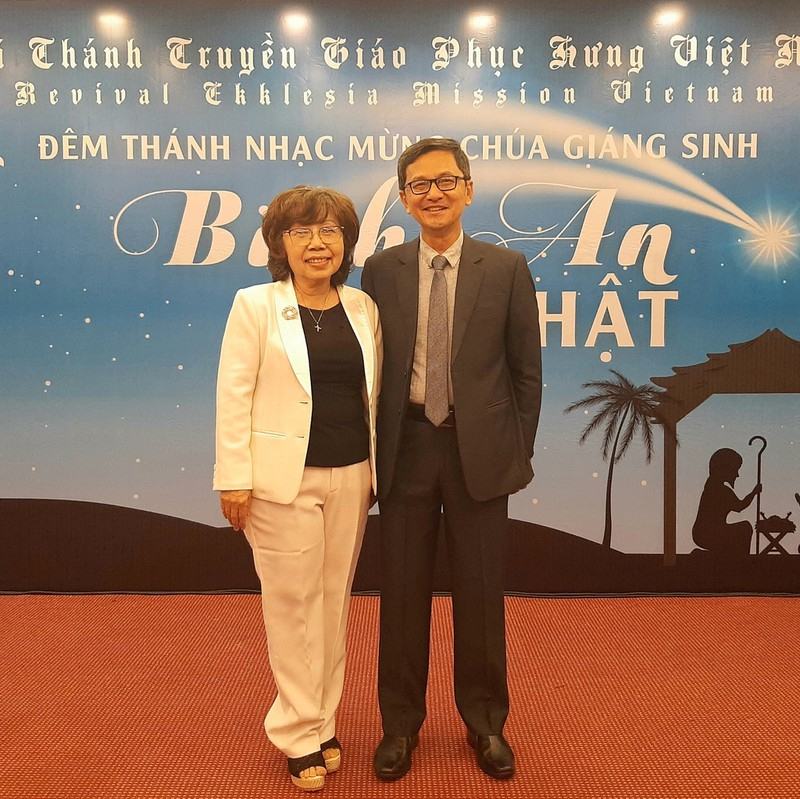 Hội thánh truyền giáo phục hưng do ai đứng đầu?