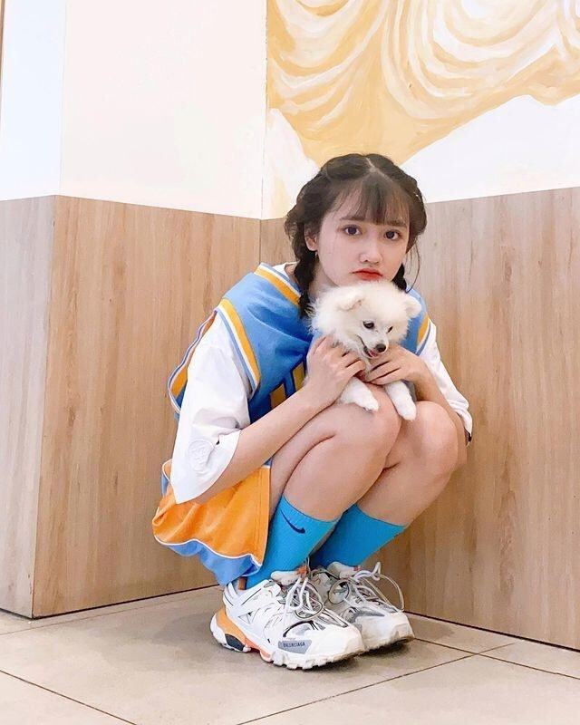 su-nghiep-cua-tiktoker-vu-thi-khanh-huyen
