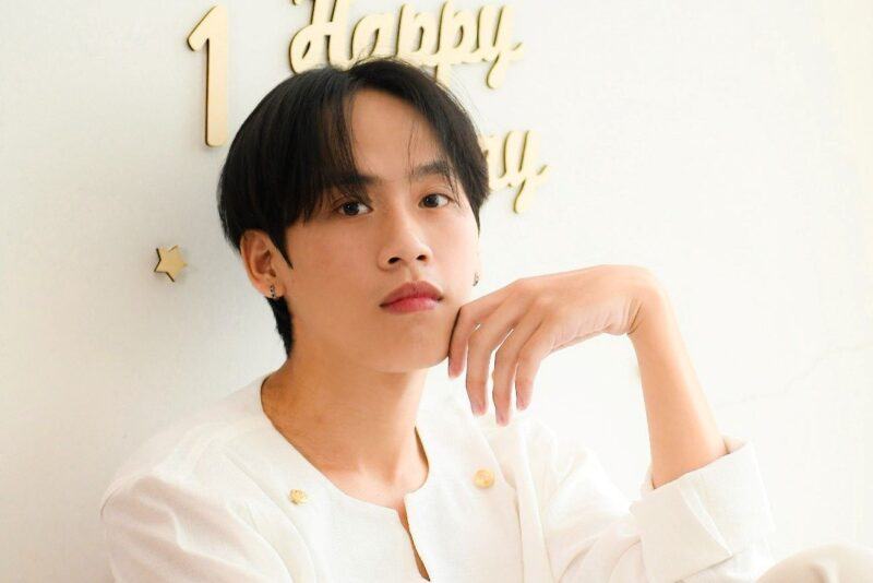 Phạm Vinh là ai? Tiểu sử TikToker 9x đa tài Dân chơi Thị Phến Phạm Vinh là ai? Tiểu sử TikToker 9x đa tài Dân chơi Thị Phến